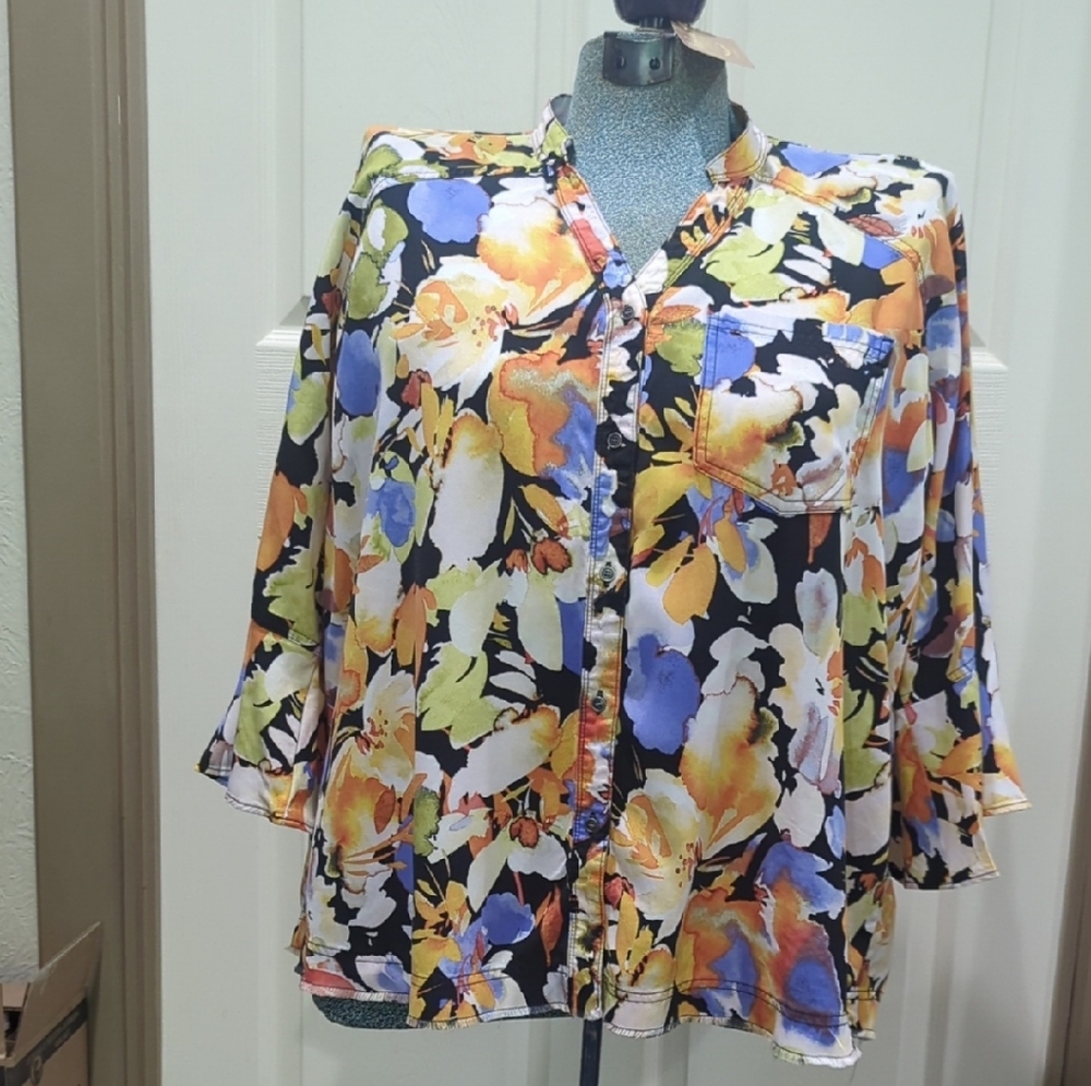 Westbound Mandarin Collar Boxy Blouse in Blue and Orange